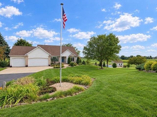 House for sale in Hortonville, Outagamie County