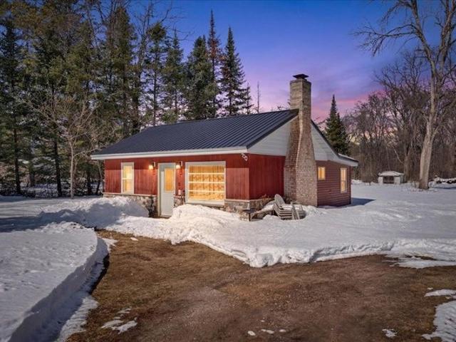 House for sale in Crivitz, Wisconsin