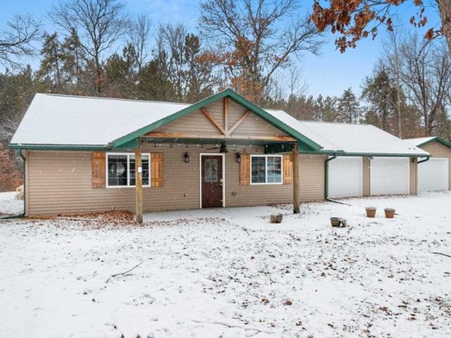 House for sale in Crivitz, Wisconsin