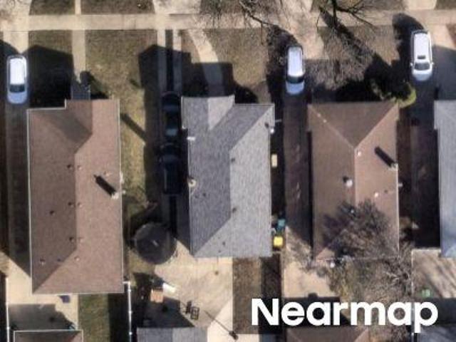 House for sale in Evergreen Park, Illinois
