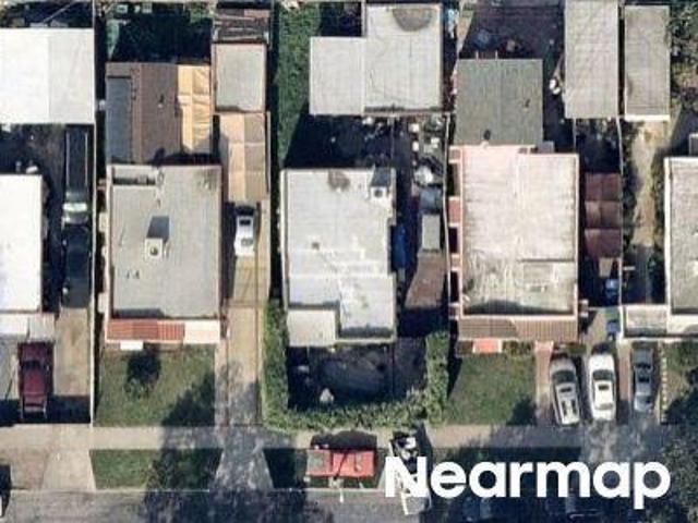 House for sale in Canoga Park, California