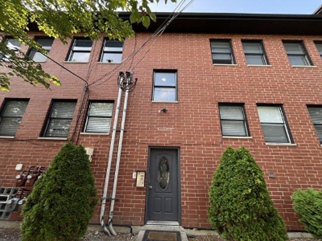 Condo for sale in Chicago Park, Illinois