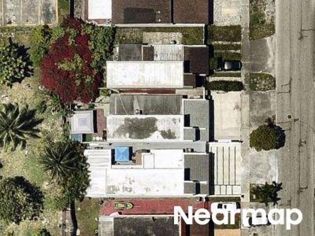 Townhouse for sale in Hialeah, Florida