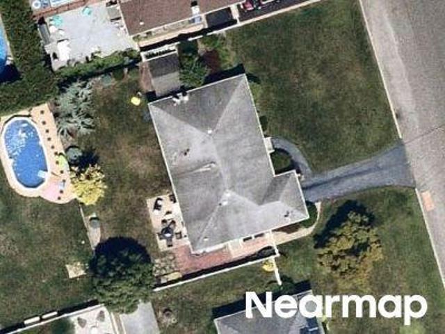 House for sale in Deer Park, Town of Babylon