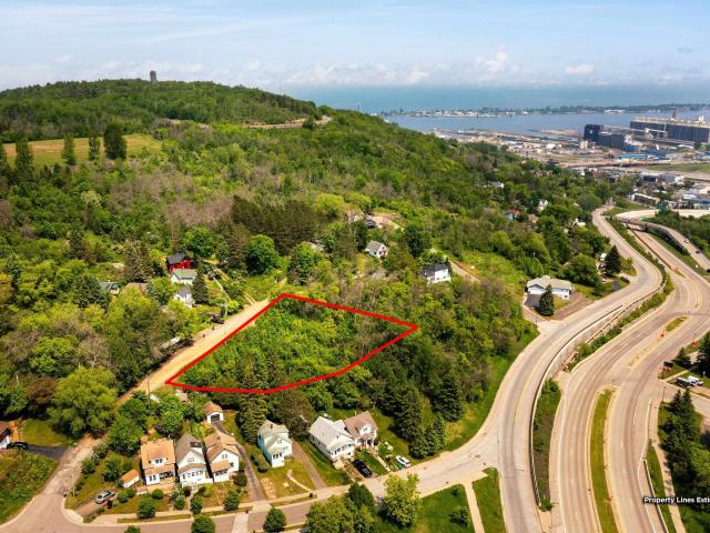 Land for sale in Lincoln Park, Duluth