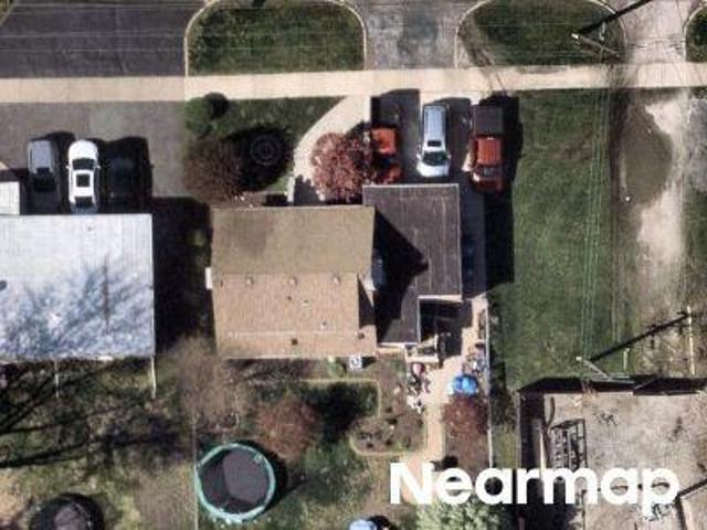 House for sale in Worth, Illinois