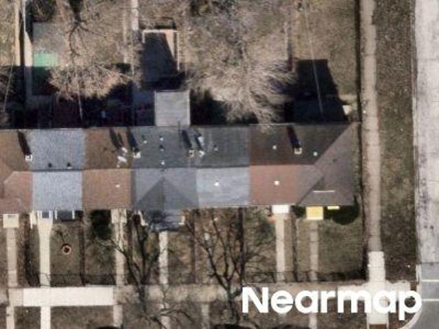 Townhouse for sale in Chicago Park, Illinois