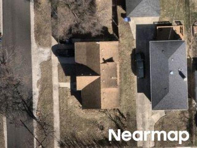 House for sale in Worth, Illinois