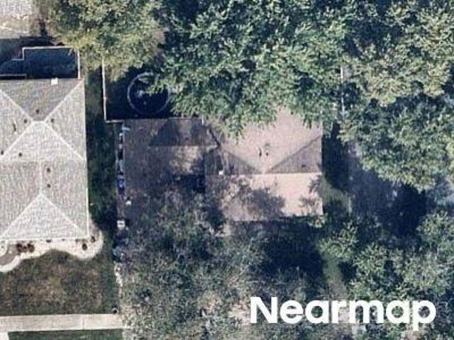 House for sale in Worth, Illinois