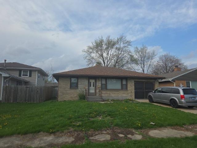House for sale in Whiteside, Illinois