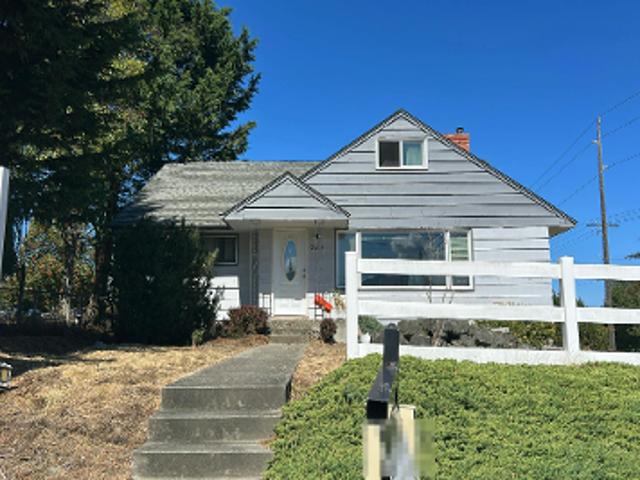 House for sale in Port Angeles, Washington