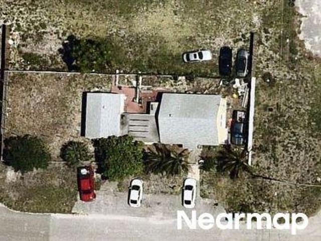 House for sale in Riviera Beach, Palm Beach County