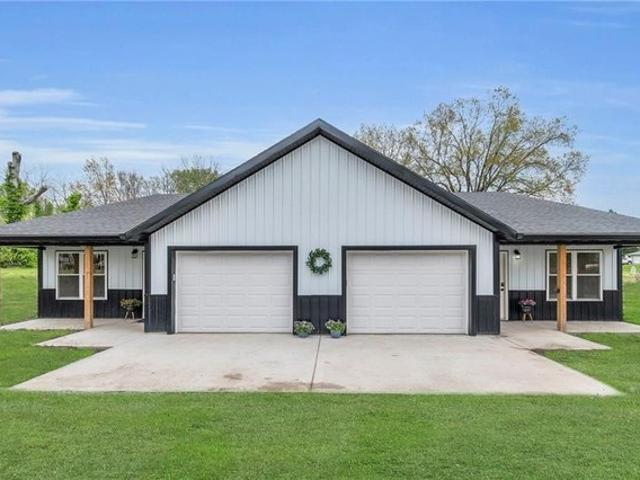 House for sale in Hamilton, Missouri
