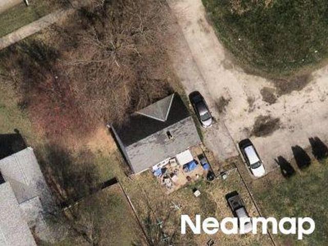 House for sale in Erie