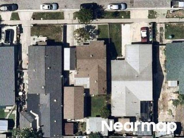 House for sale in Compton