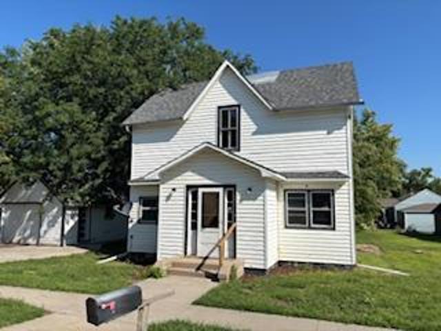 House for sale in Tyndall, South Dakota