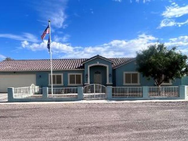 House for sale in Apache Junction, Arizona