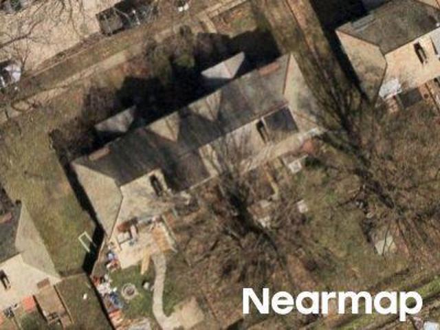 House for sale in Erie