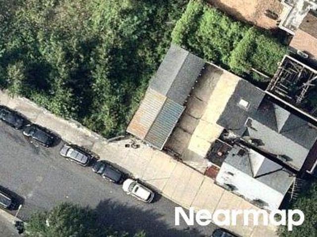 House for sale in New York