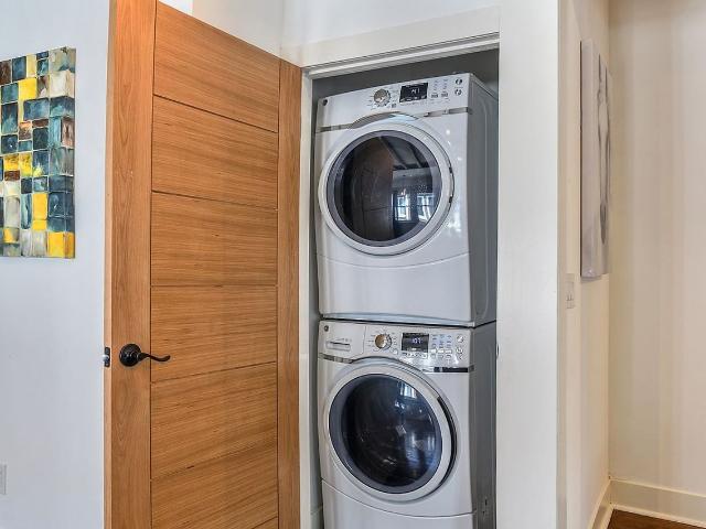 Apartment for rent in Canoga Park, California