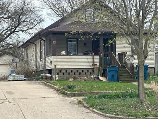 House for sale in Dixon, Illinois