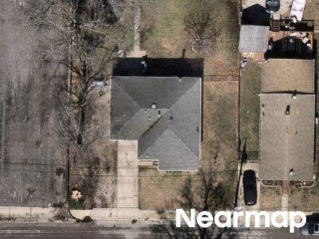 House for sale in Hartford, Illinois