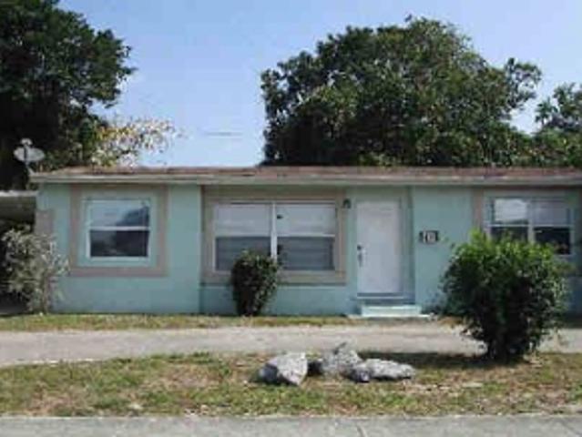 House for sale in Riviera Beach, Florida