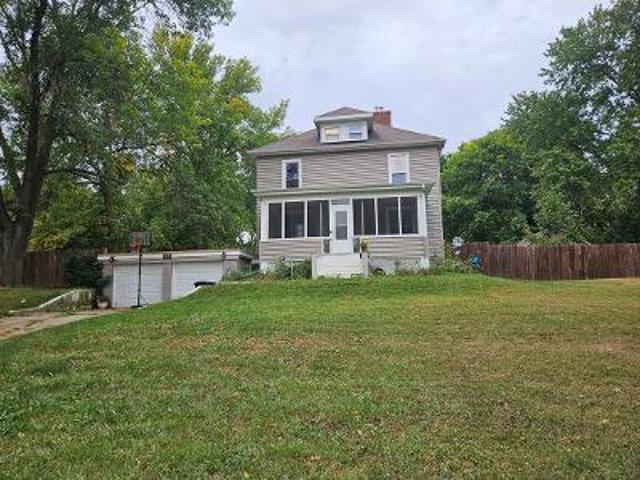 House for sale in Emmet, Iowa