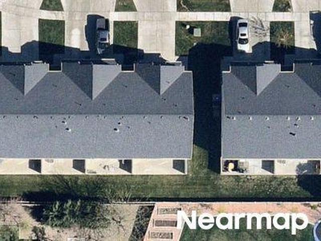 Townhouse for sale in Syracuse