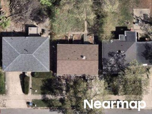 House for sale in Gary