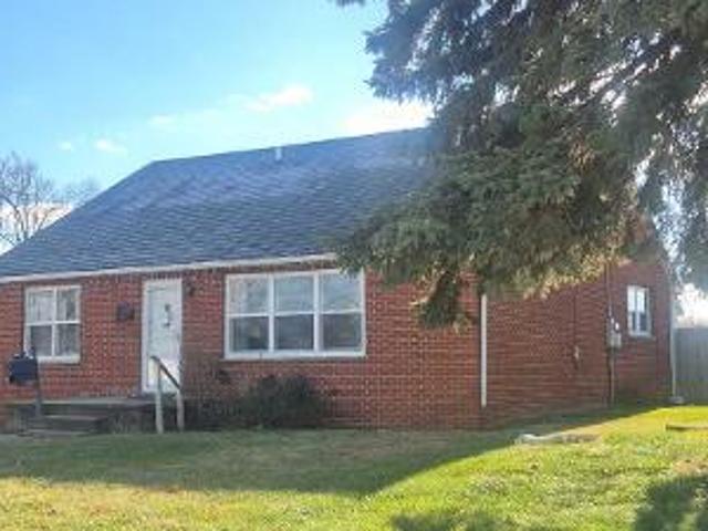 House for sale in Whiteside, Illinois