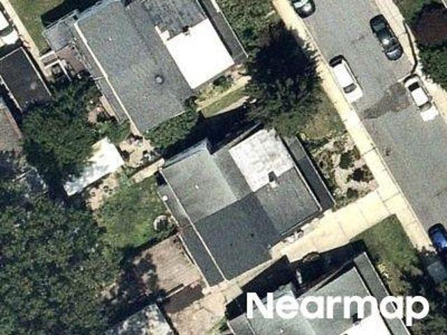 House for sale in Triangle, Wilmington
