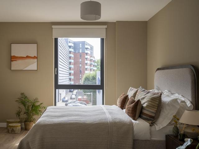 Apartment for rent in London Borough of Hounslow, Strand