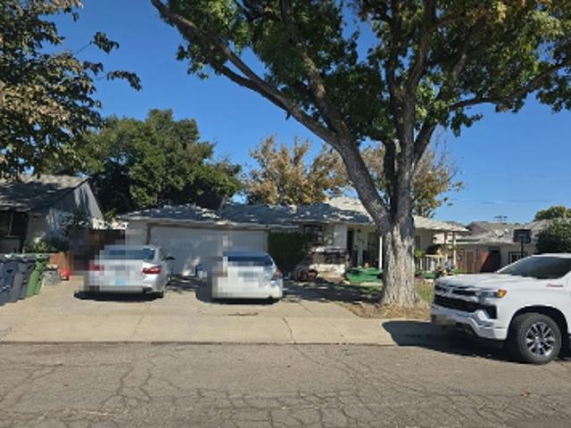 House for sale in Sunset Park, Tracy