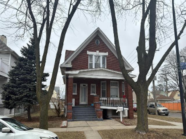 House for sale in Cicero, Illinois