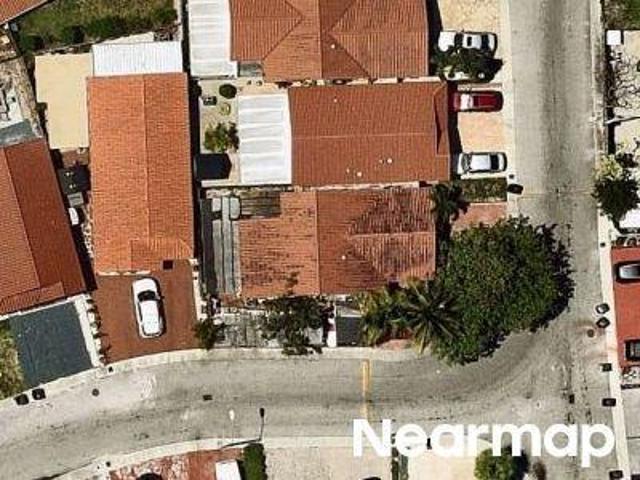 Townhouse for sale in Hialeah