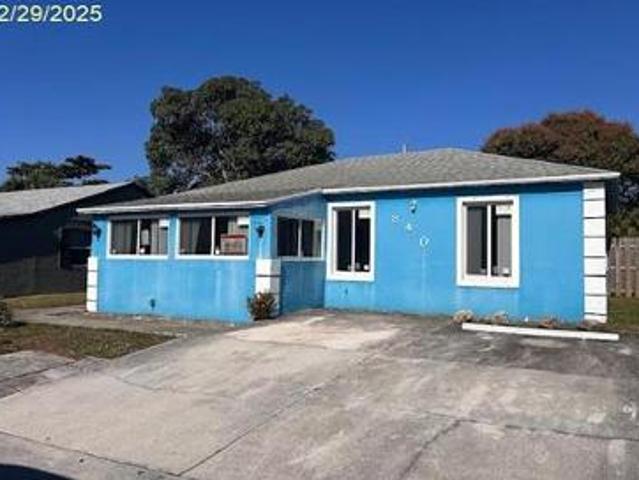 House for sale in Riviera Beach, Florida