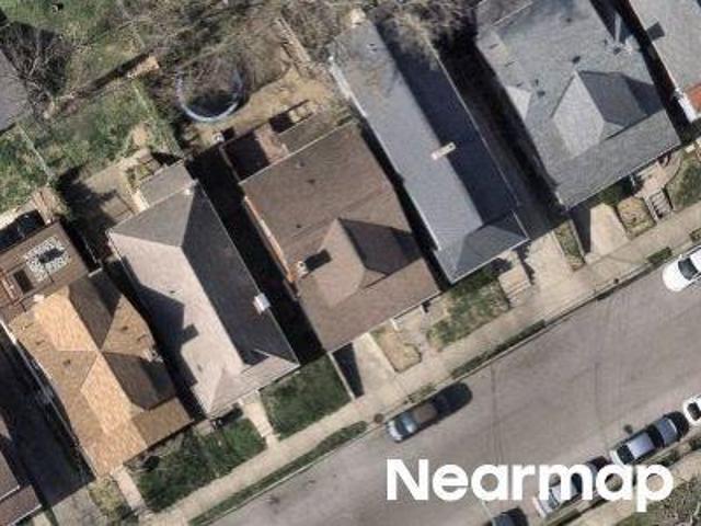 House for sale in Latonia, Covington