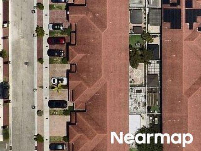 Townhouse for sale in Hialeah, Florida