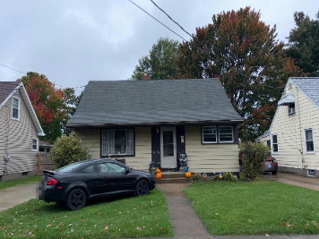 House for sale in Woodlawn, Erie