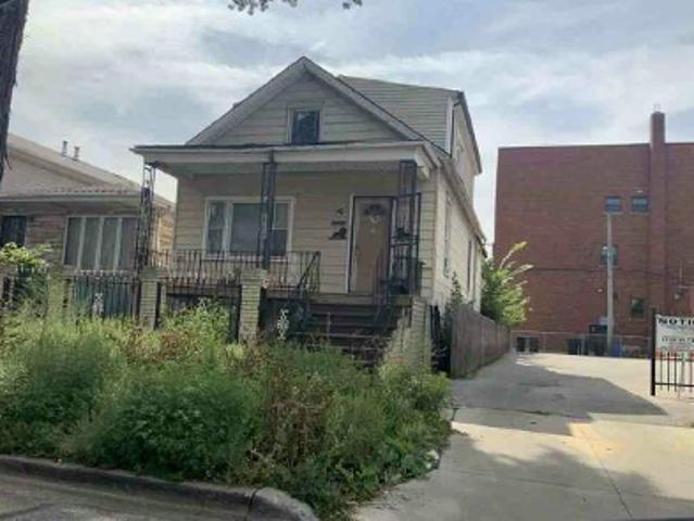House for sale in Brighton Park, Chicago