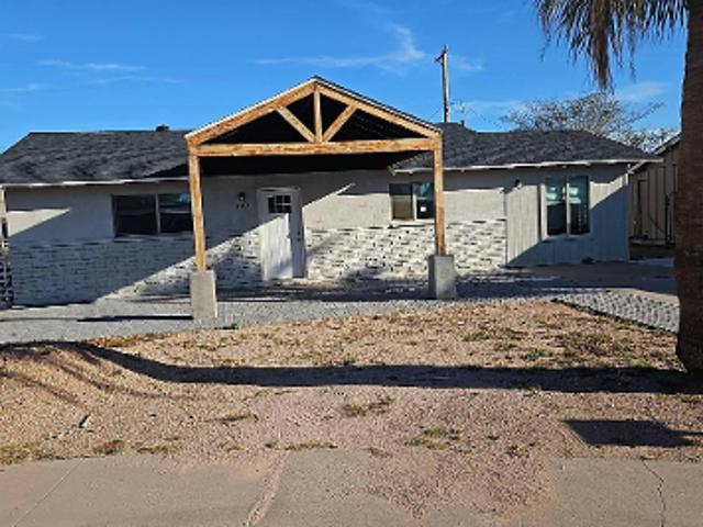 House for sale in Apache Junction, Pinal County