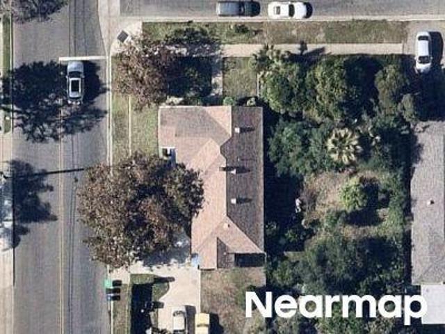 House for sale in Tustin