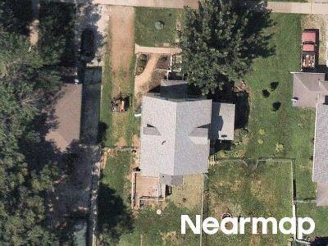 House for sale in Sedalia