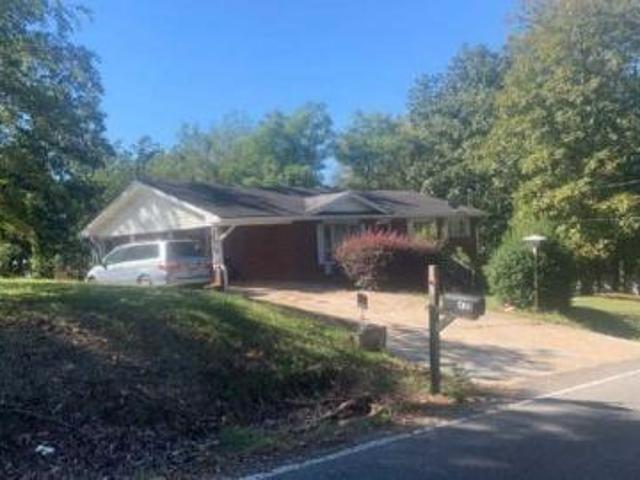House for sale in Anniston, Alabama