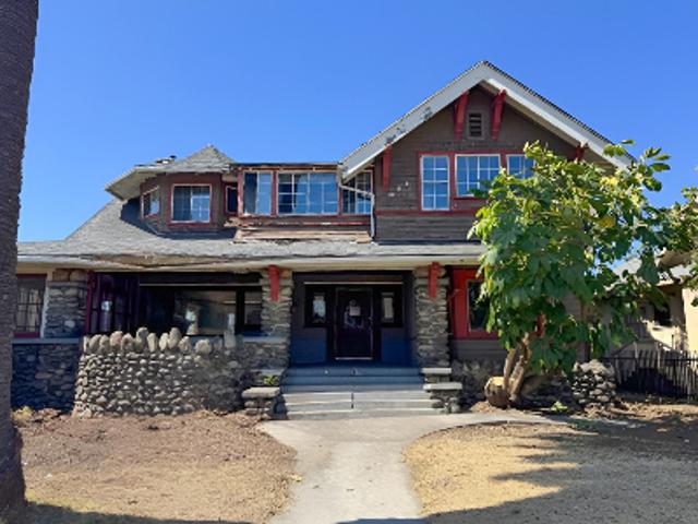 Property for sale in Canoga Park, California