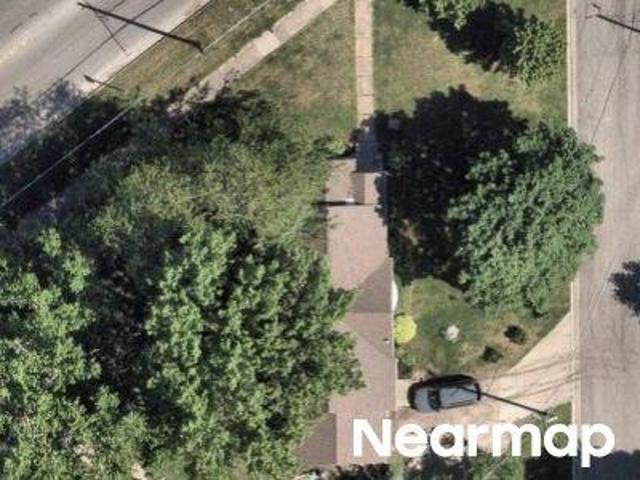 House for sale in Waterloo, Iowa