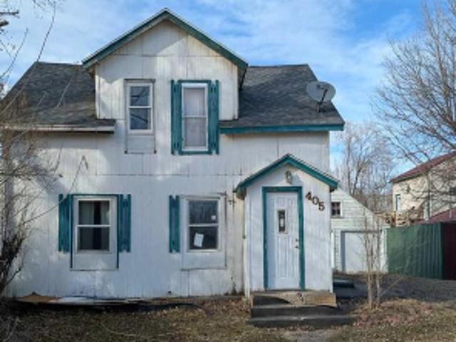 House for sale in Fairview, Montana