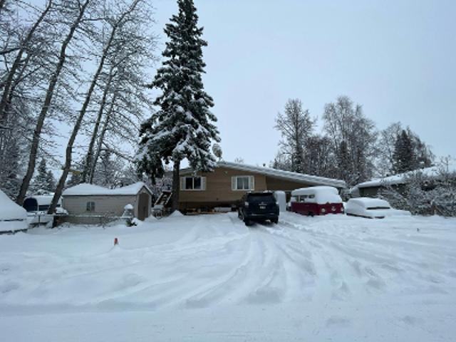 House for sale in Alaska