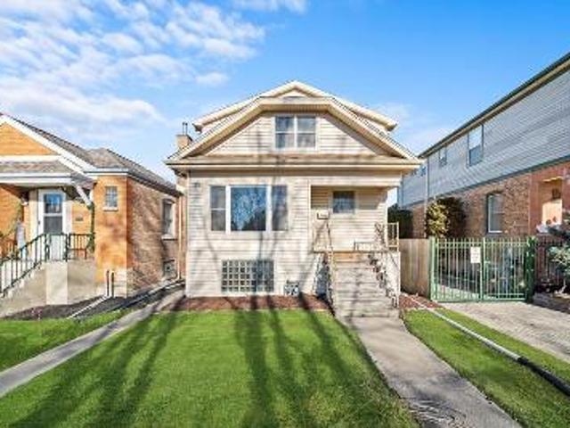 House for sale in Summit Argo
